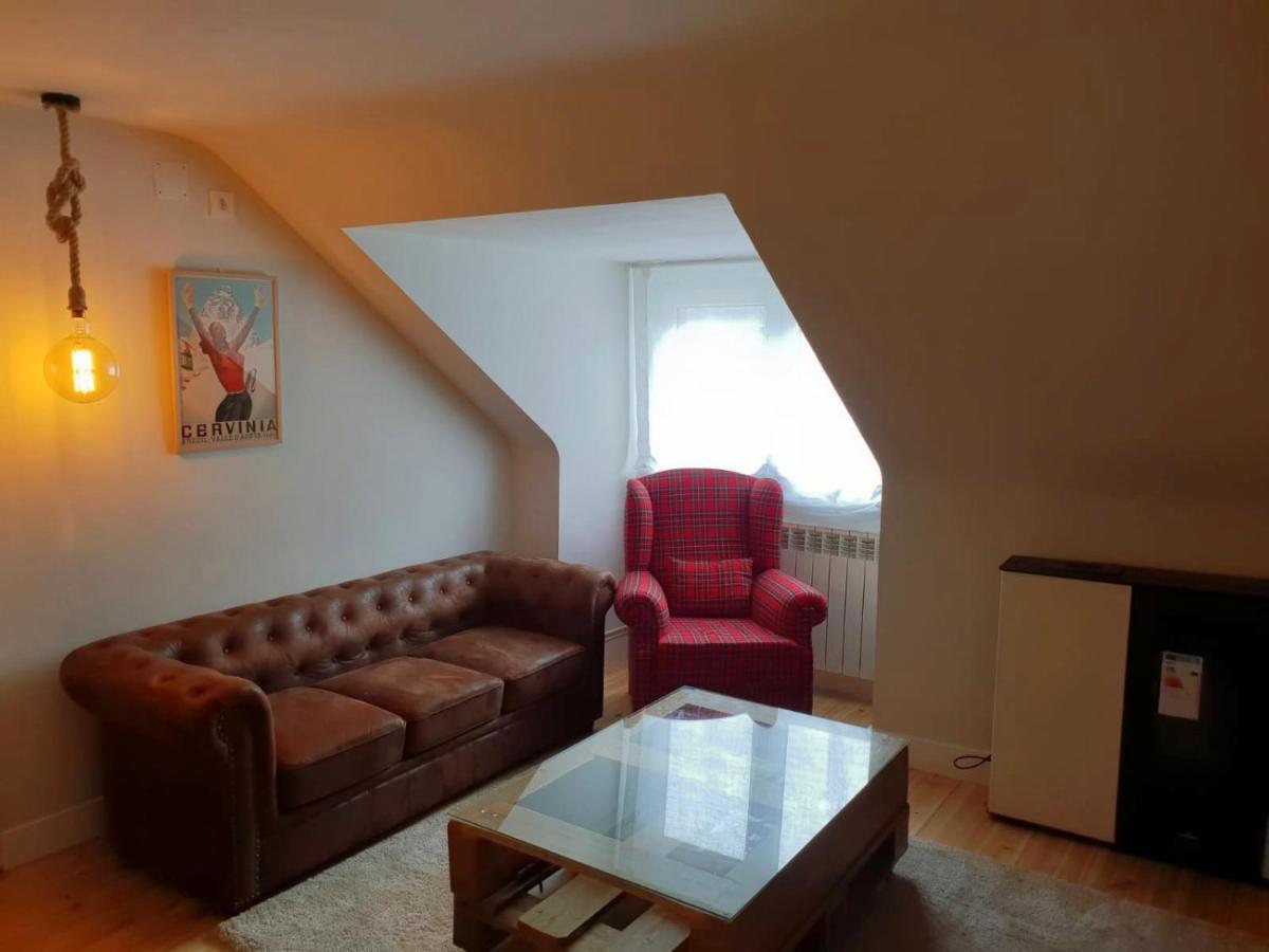 Apartamento Ski Aran เบียญา ภายนอก รูปภาพ