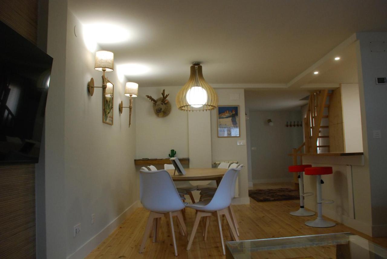 Apartamento Ski Aran เบียญา ภายนอก รูปภาพ