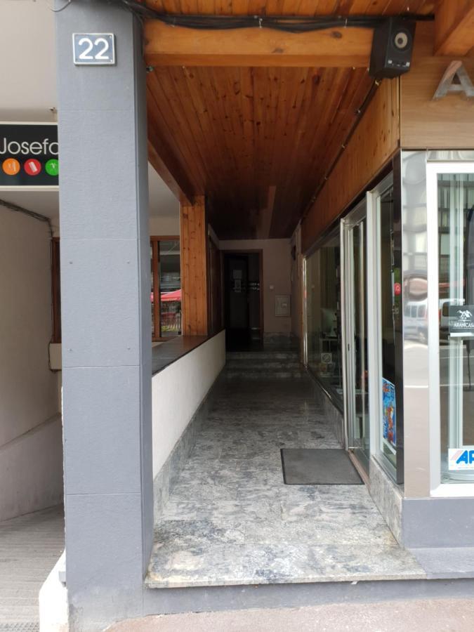 Apartamento Ski Aran เบียญา ภายนอก รูปภาพ